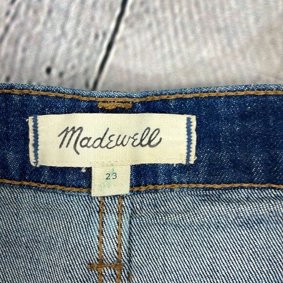 Madewell Classic Blue Denim Shorts with raw hem size 23 - Picture 6 of 11